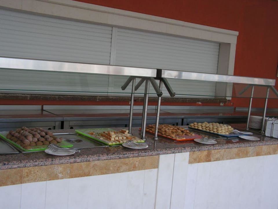 Eine der beiden Hauptessentheken im Speisesaal Crystal Paraiso Aqua Collection