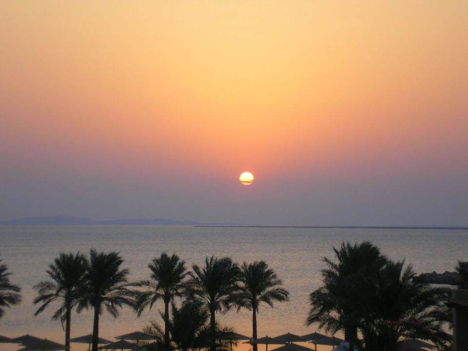 Blick vom Balkon am Morgen Continental Hotel Hurghada