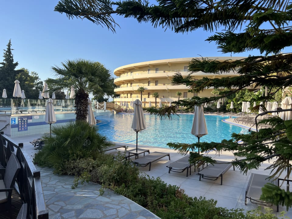 Außenansicht Hotel Kalithea Horizon Royal