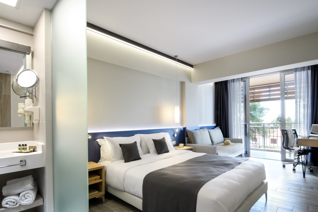 Zimmer Blue Dolphin Resort Hotel