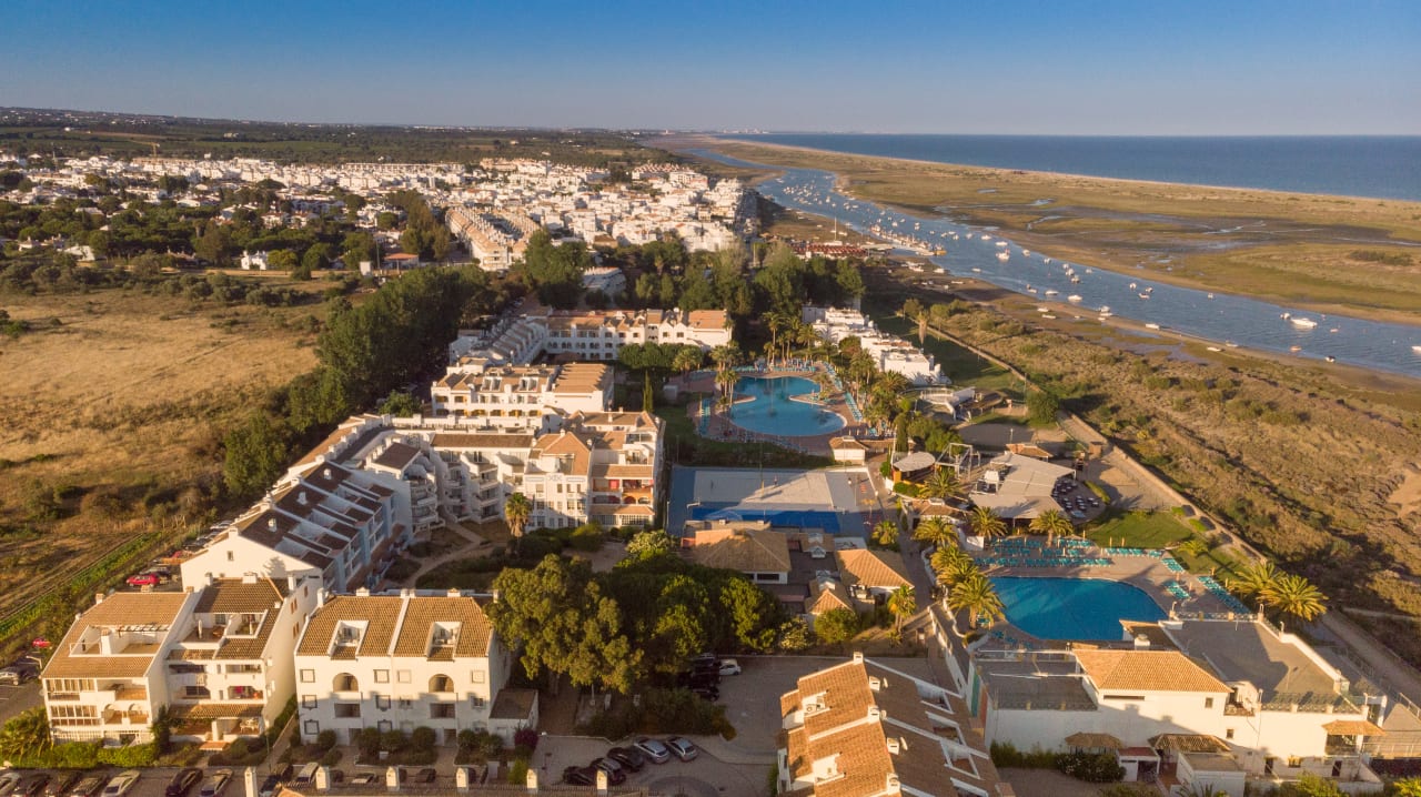 Außenansicht Golden Club Cabanas