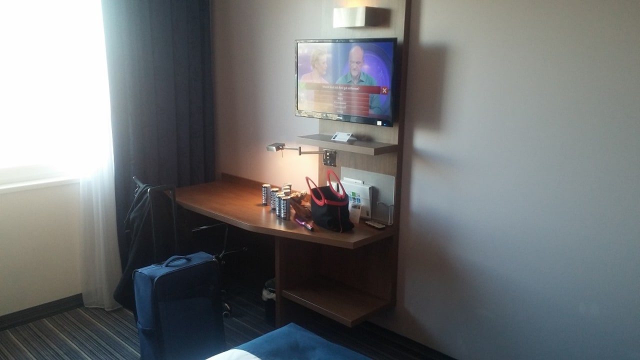 Zimmer Holiday Inn Express Friedrichshafen