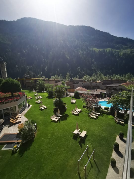 Gartenanlage Quellenhof Luxury Resort Passeier