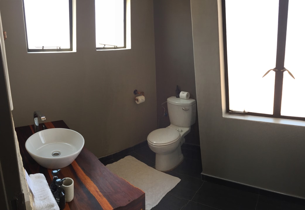 Zimmer Kalahari Anib Lodge