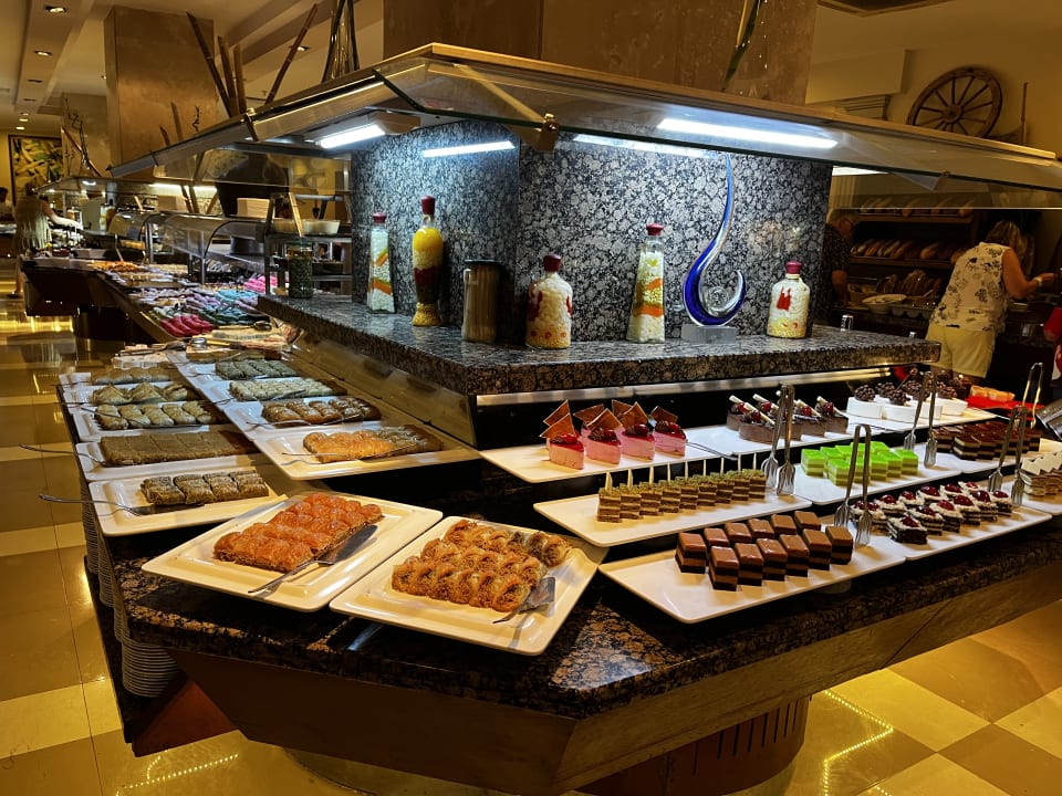 Gastro Sunis Kumköy Beach Resort Hotel & Spa