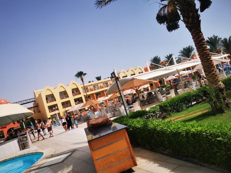 Außenansicht Titanic Beach Spa & Aqua Park