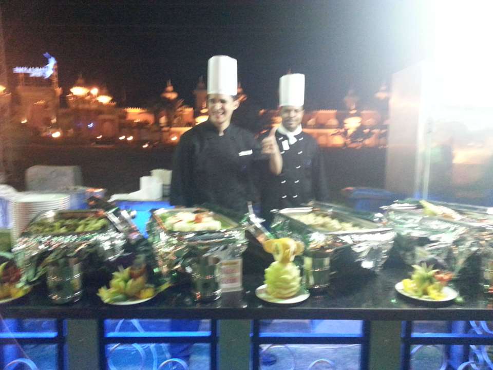 Buffet Oktoberfest Pickalbatros Alf Leila Wa Leila Resort - Neverland Hurghada