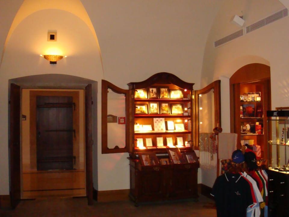 Souvenirshop Hotel Four Seasons Prague