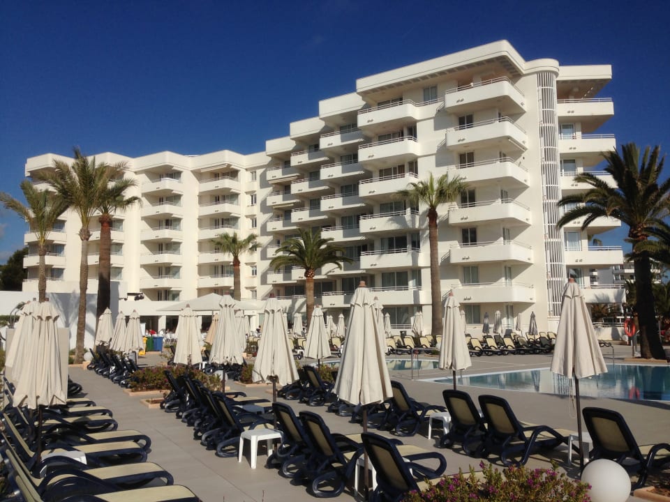 Außenansicht Hipotels Mercedes