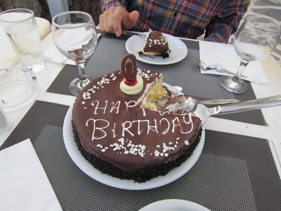 Geburtstagstorte HARPIN Happy Days Beach Hotel