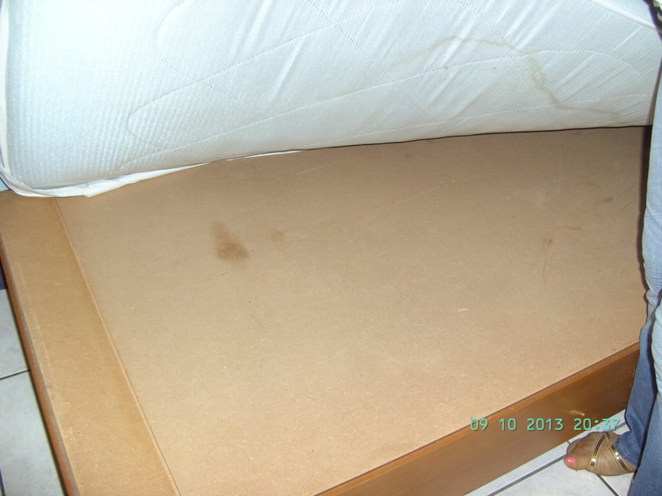 Bettunterbau Hersonissos Palace