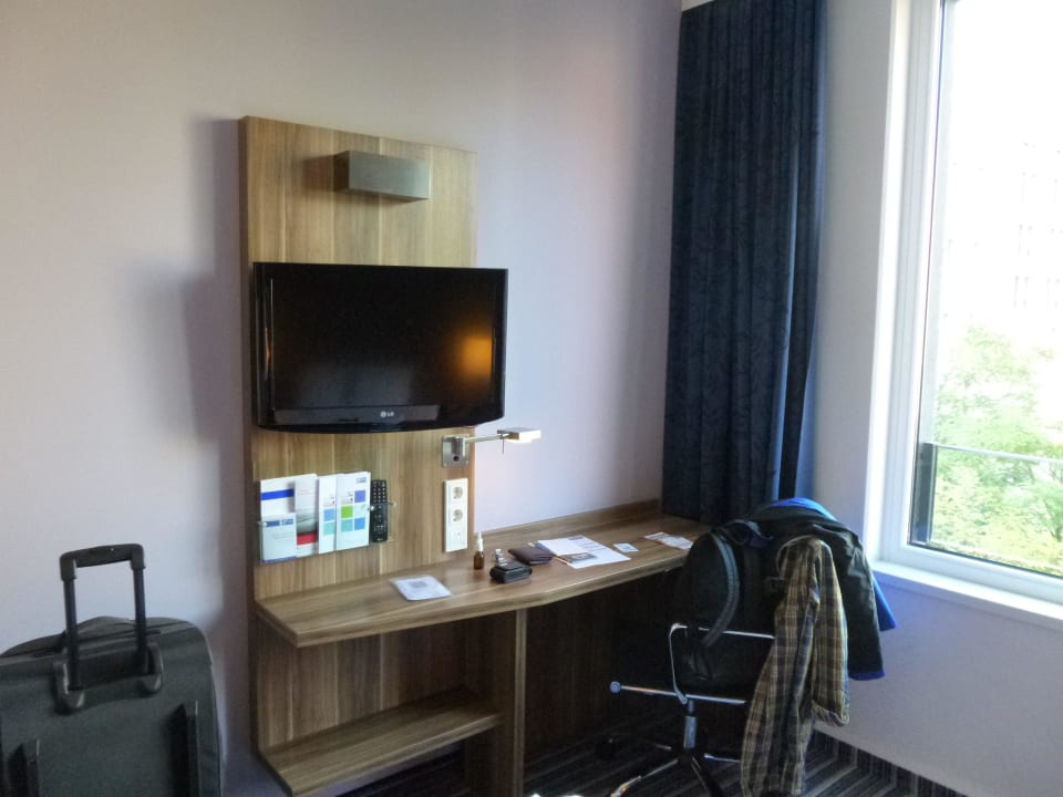 TV Premier Inn Dresden City Zentrum