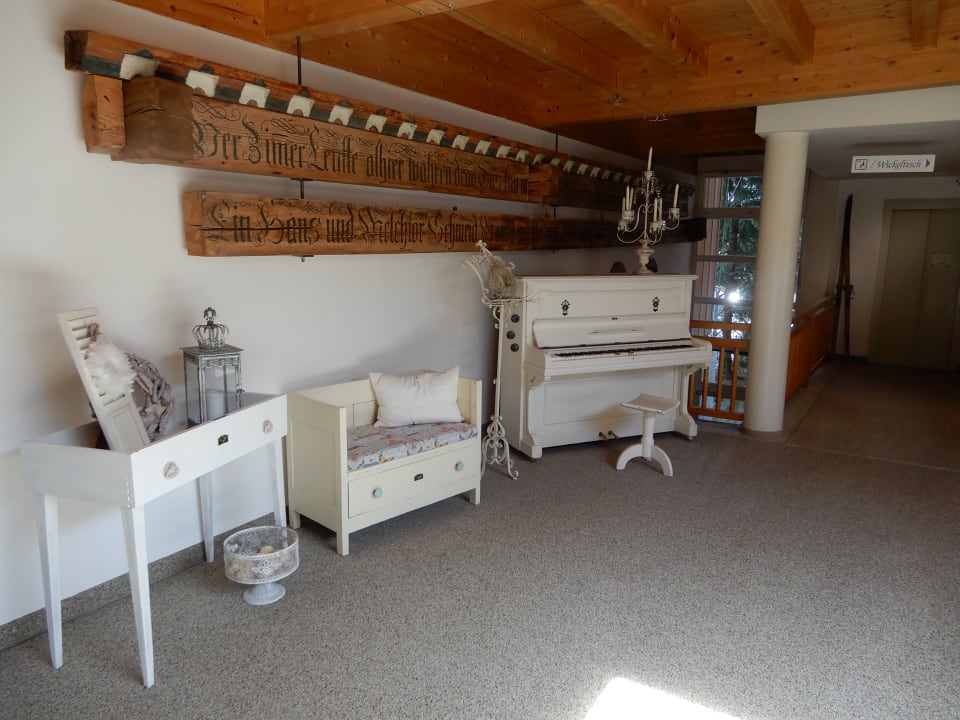 Lobby Hotel Hari im Schlegeli