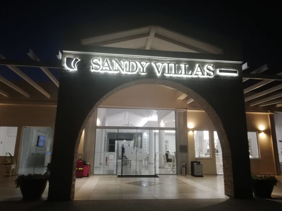 Lobby Sandy Villas Resort