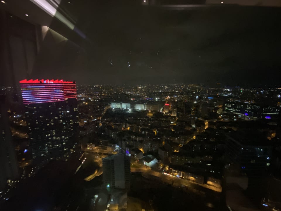 Ausblick Hilton Istanbul Bomonti Hotel & Conference Center