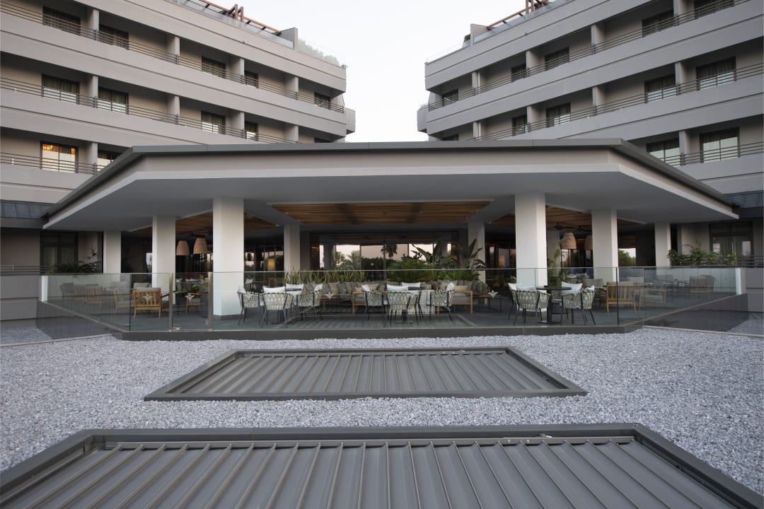 Außenansicht Hotel Miramare Beach