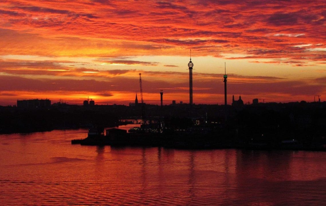 Sunset from Executive suite #1001 Hotel Elite Marina Tower