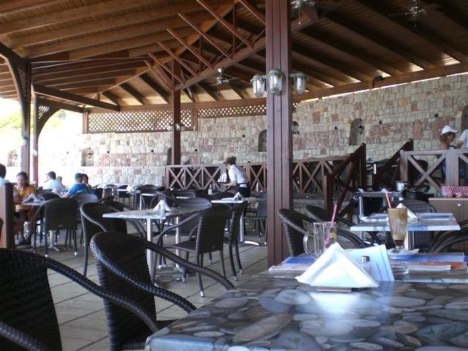 Beach Bar "The Roc" Hotel Kalithea Horizon Royal