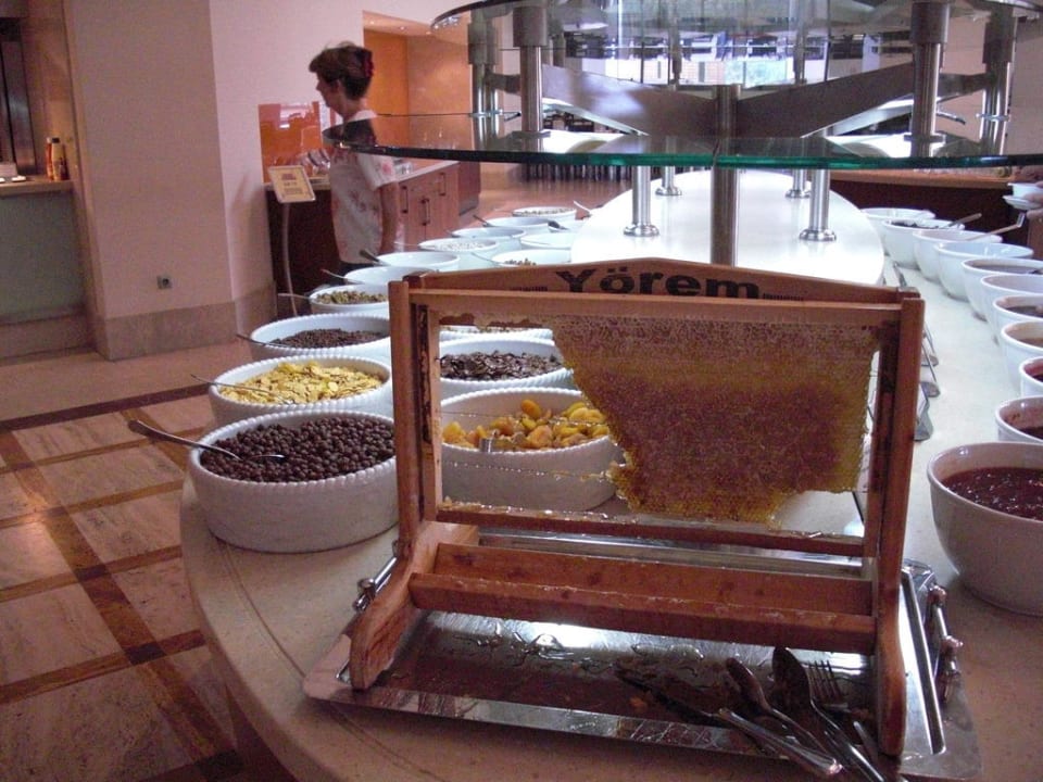 Honig Arum Barut Collection