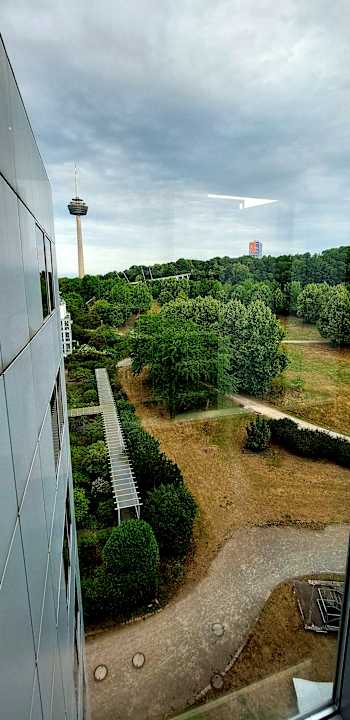 Ausblick NH Collection Köln Mediapark