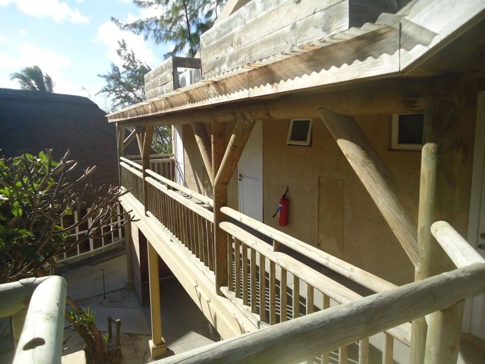 1. Gebäude Richtung Strand Friday Attitude