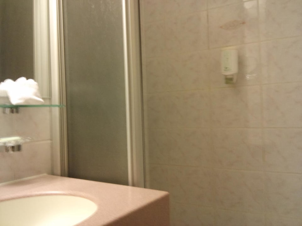 Bad im Einzelzimmer Hotel Am Parkring