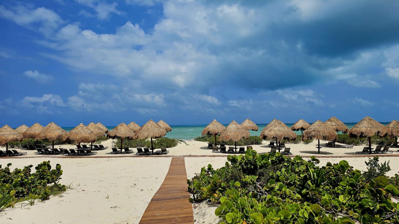 Strand Secrets Playa Blanca Costa Mujeres