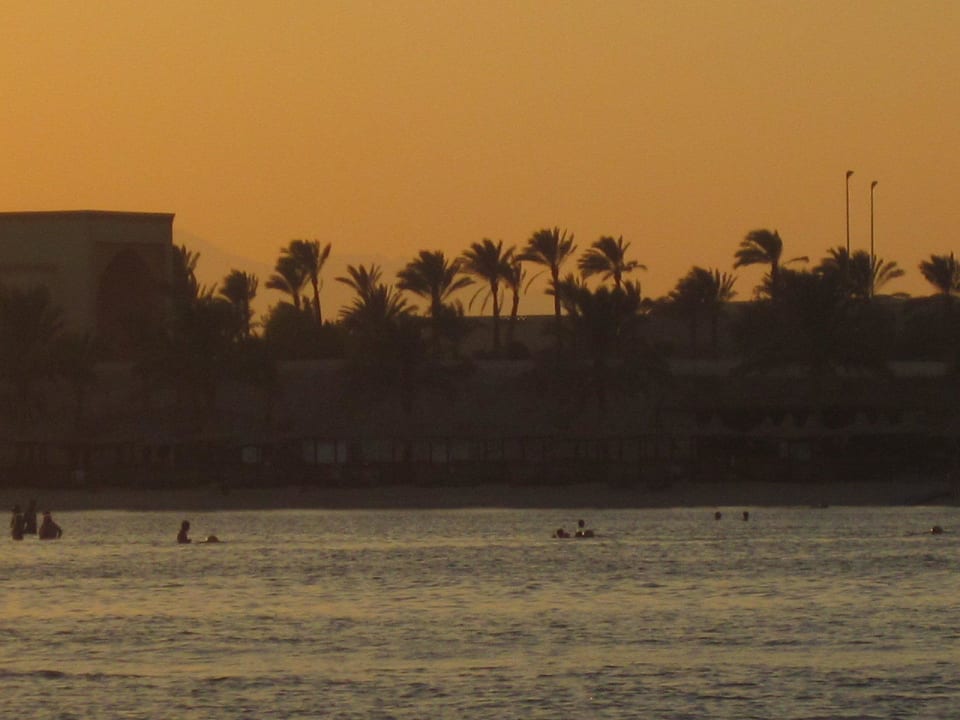 Sehr schöner Blick zum Strand gegenüber Jaz Dar EL Madina
