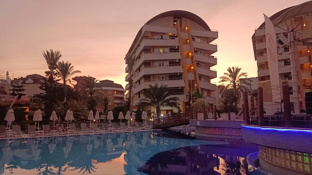 Außenansicht Alaiye Resort & Spa