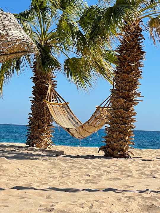 Strand Lotus Bay Beach Resort