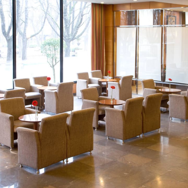 Bar NH Canciller Ayala Vitoria