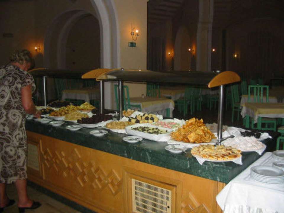 Teil eines umfangreichen Buffet Mahdia Beach & Aquapark