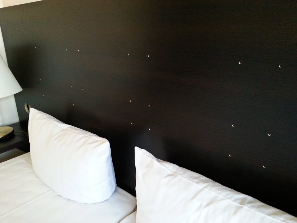 Es fehlt noch was Hotel am Karlstor