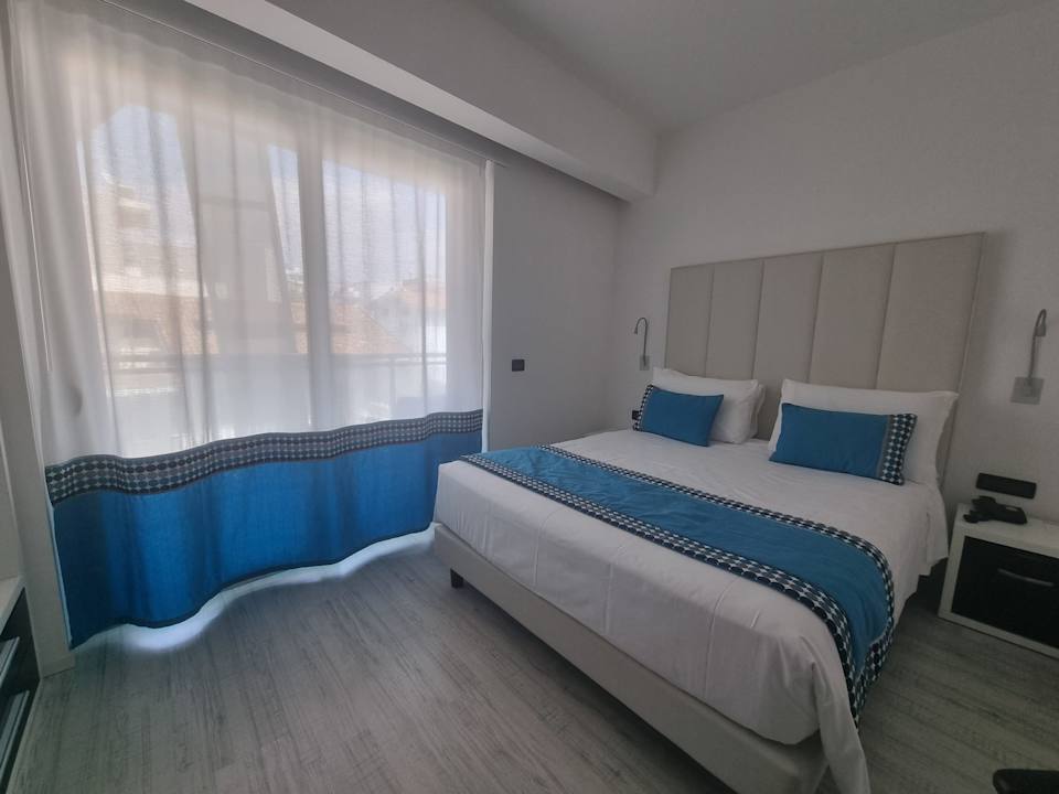 Zimmer Bellini Relais