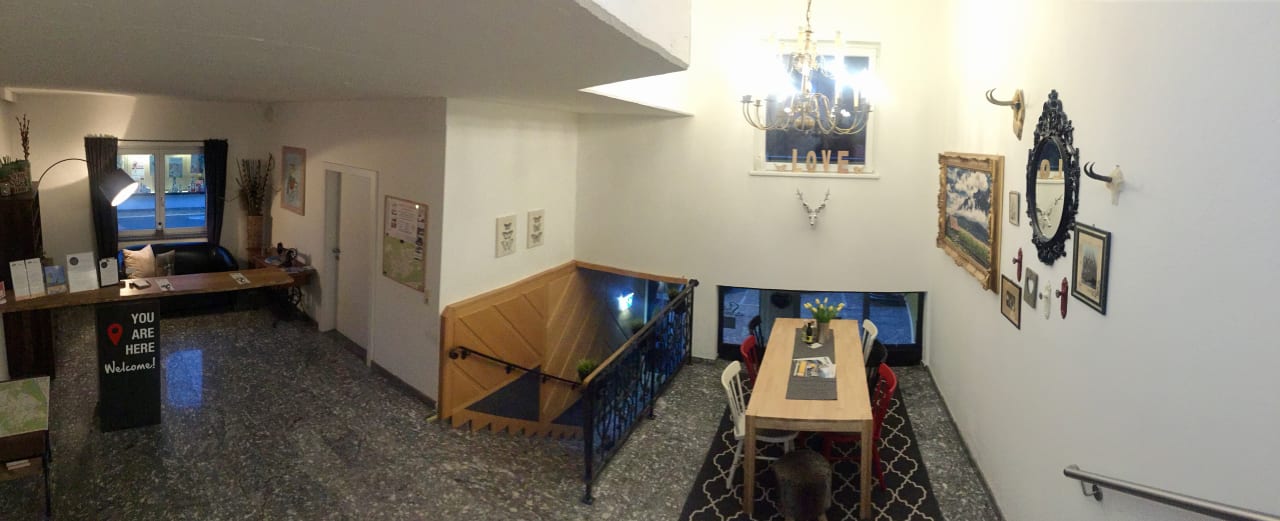 Lobby Pension Seelos