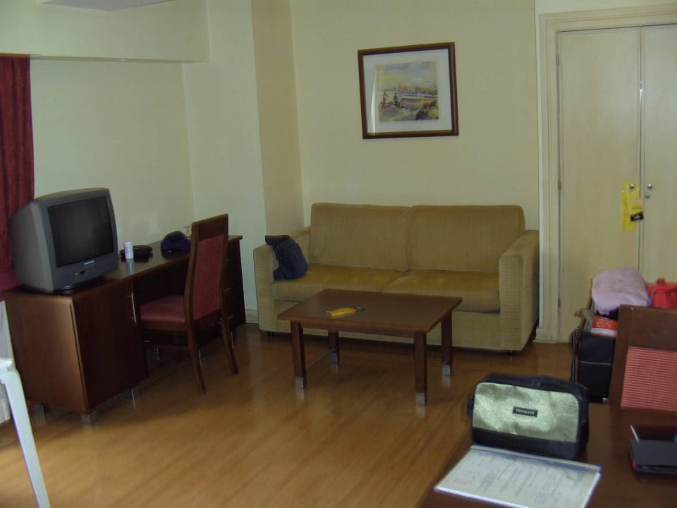 Wohnbereich Hotel Yellow Praia Monte Gordo