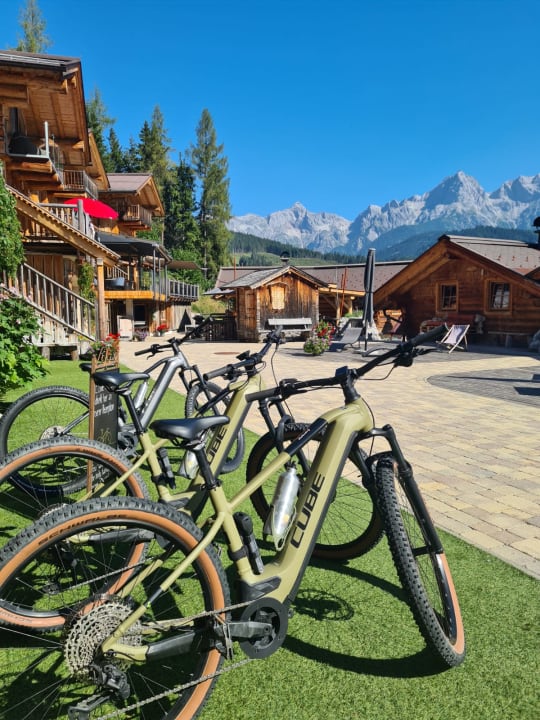 Sport & Freizeit Hüttendorf Maria Alm