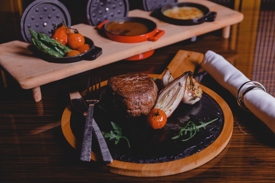 Gastro Bab Al Qasr Hotel