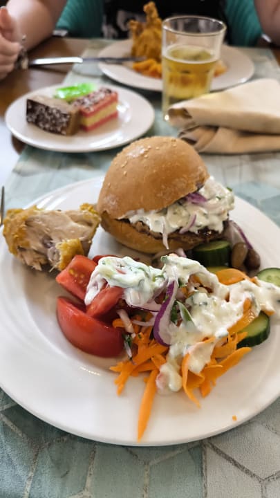 Gastro Seagull Beach Resort