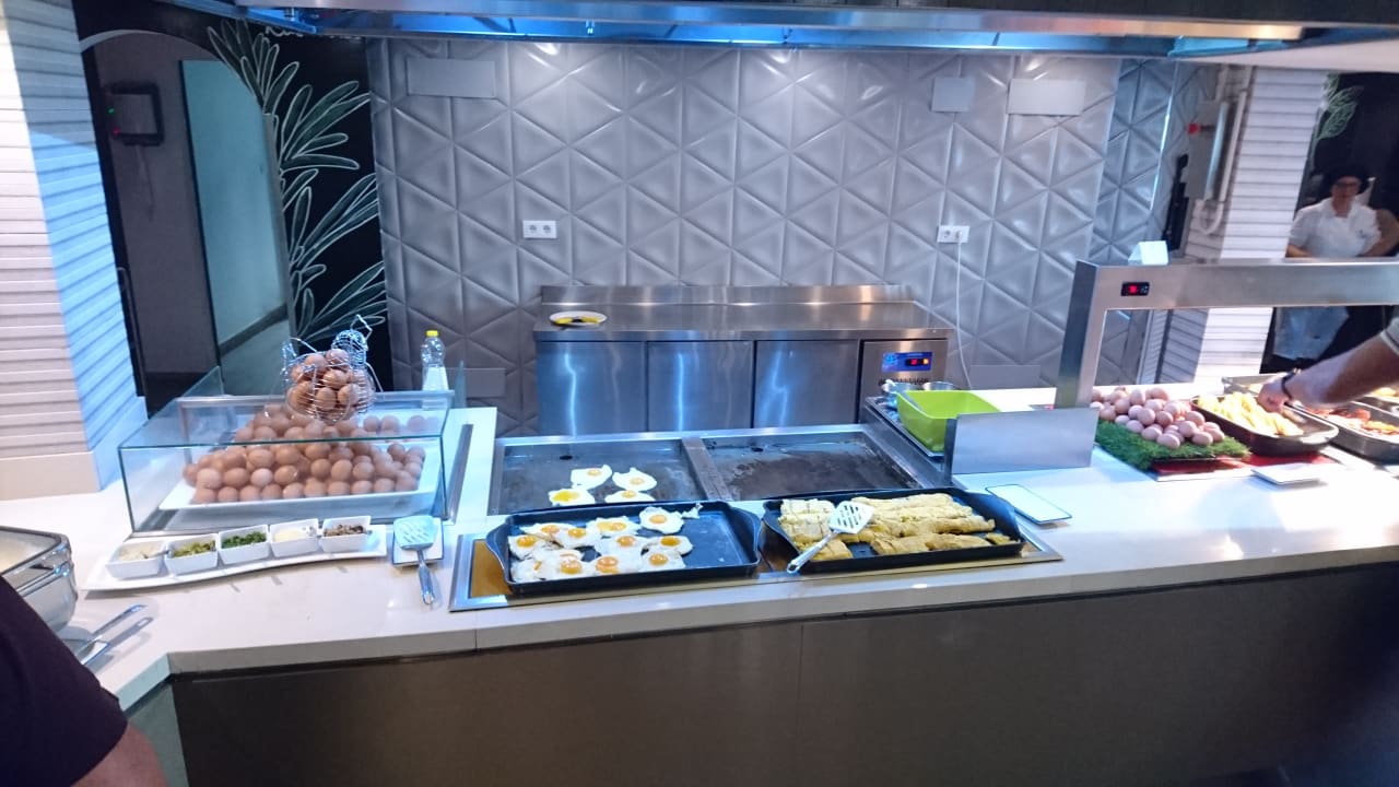Gastro Hotel LIVVO Koala Garden