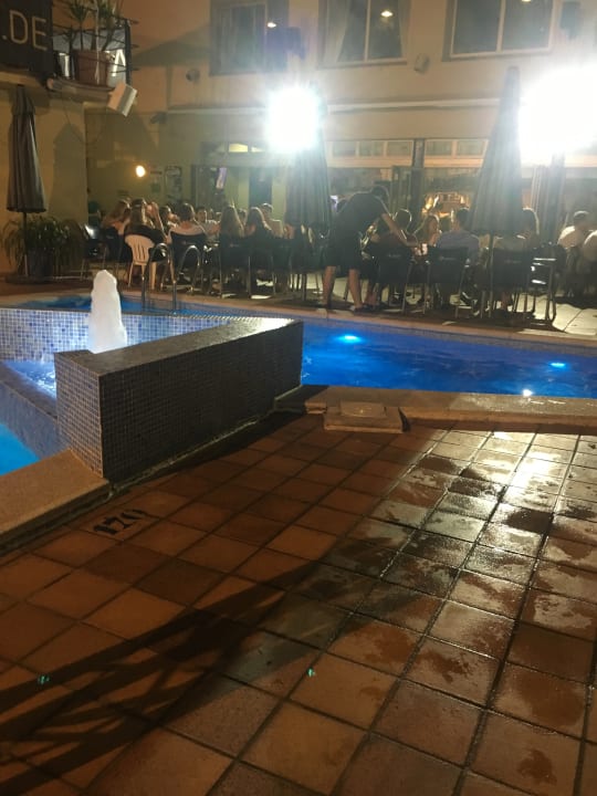 Pool Hotel Caribe Youth Only