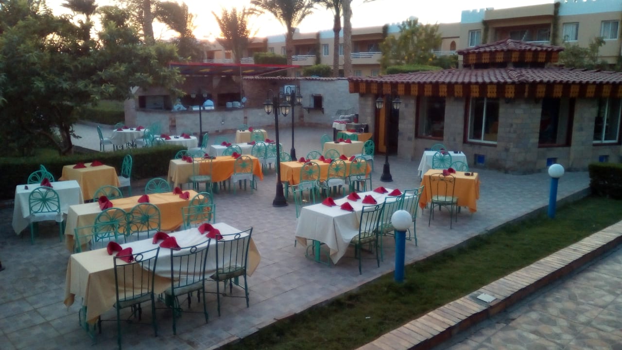 Gastro Golden Beach Resort
