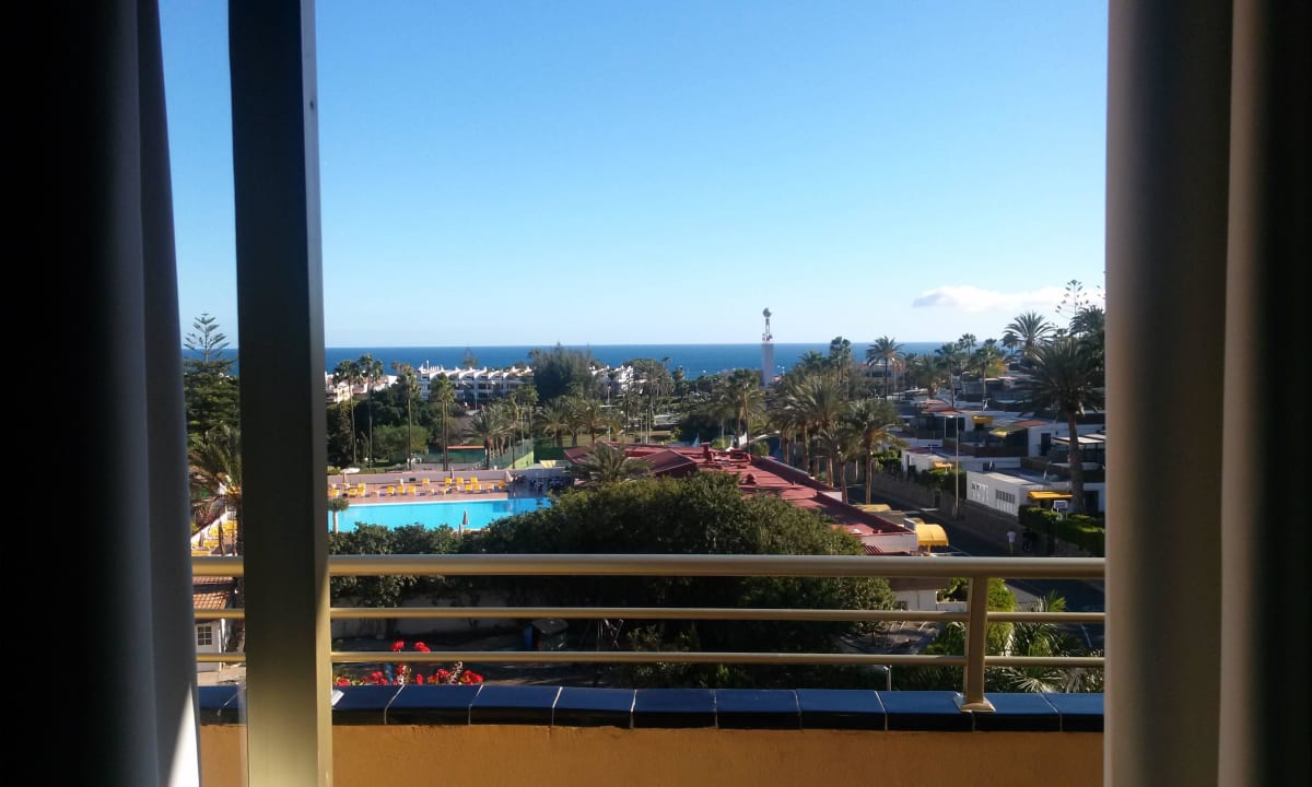 Blick vom Balkon aufs Meer Gloria Palace San Agustin Thalasso & Hotel