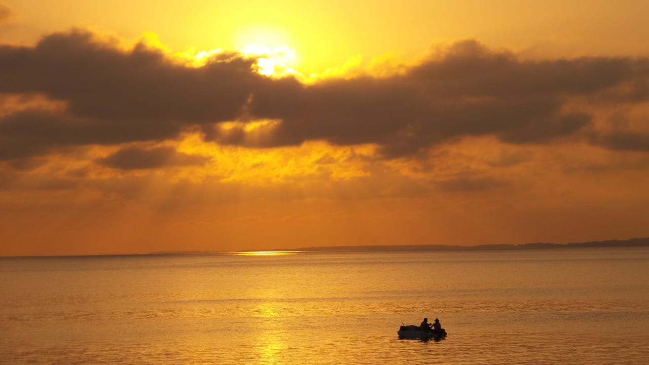 Traumhafter Sonnenuntergang Can Garden Beach