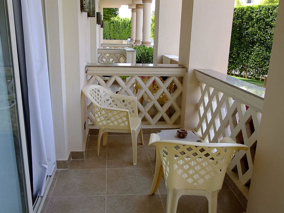 Балкон в номере Pickalbatros Palace Resort