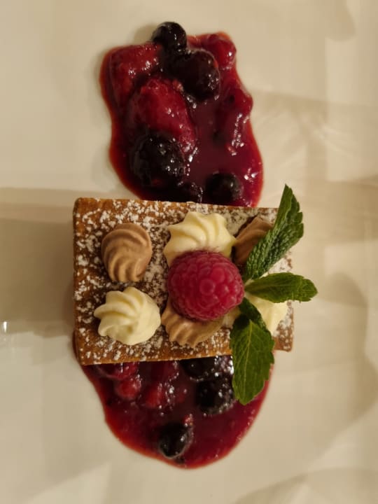 Gastro Edelweiss Swiss Quality Hotel