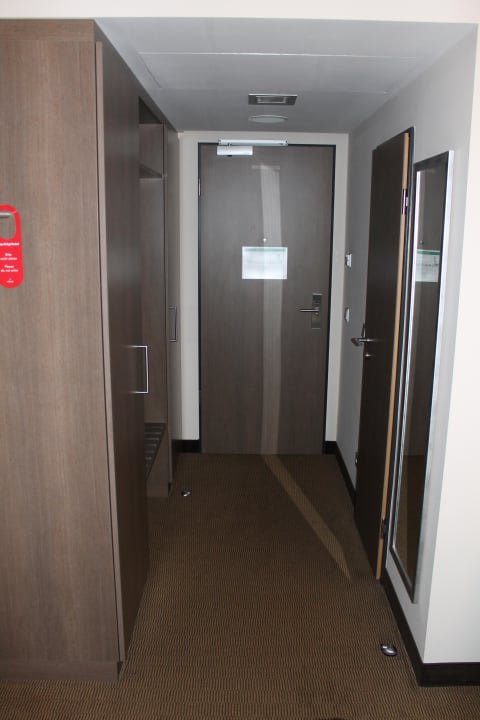 Innnenansicht IntercityHotel Berlin Airport Area North