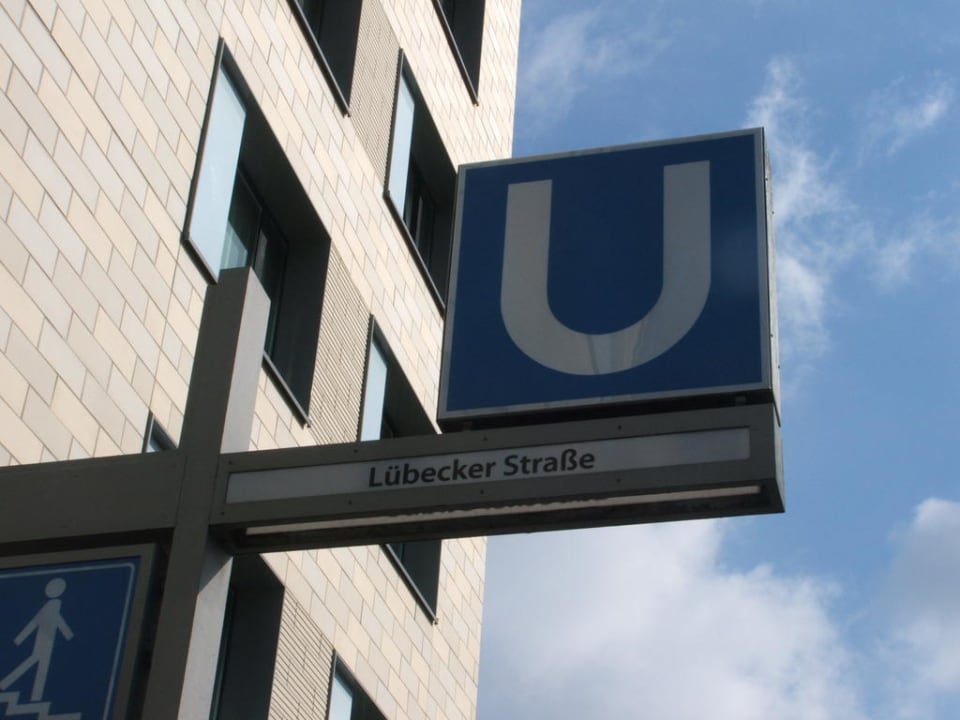Hotel mit U- Bahn Novotel Hamburg City Alster