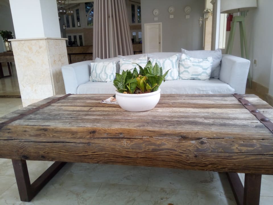 Lobby Wyndham Alltra Samana