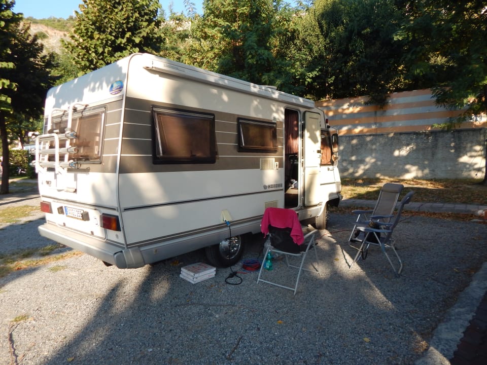 Zimmer Caravan Park La Vesima